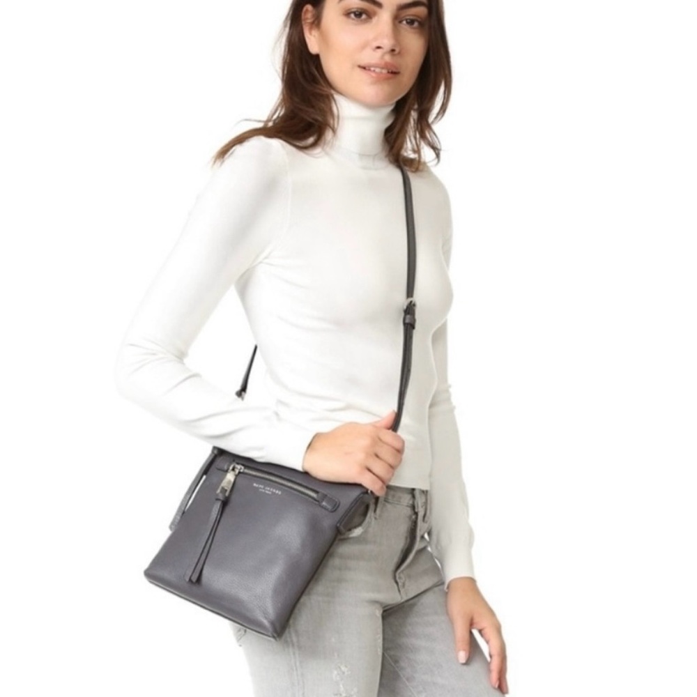 Marc Jacobs Gray Leather Crossbody Bag